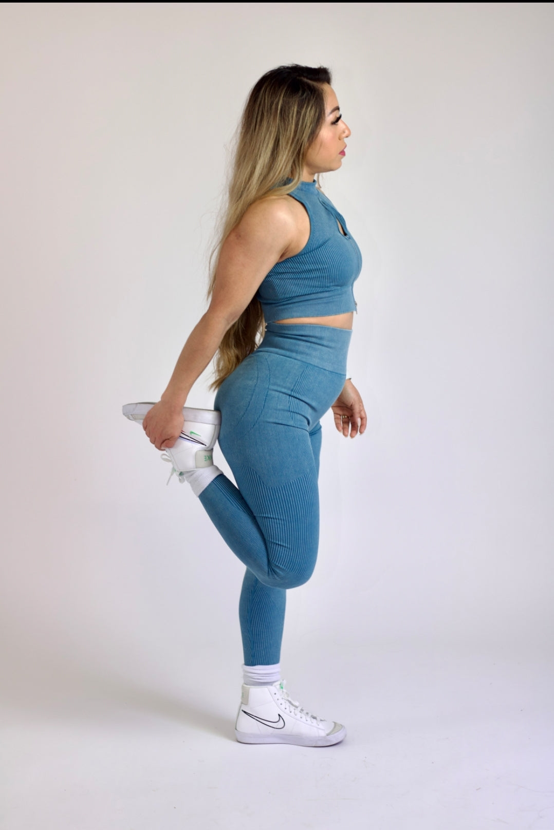 Yelete Stella Elyse Seamless Performance Activewear Legging Royal Blue